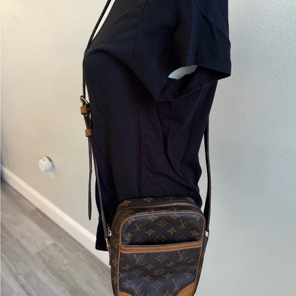 Louis Vuitton Monogram Brown Danube Crossbody Messenger Bag - Picture 10 of 13